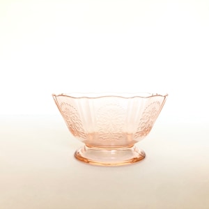 Vintage MacBeth Evans rosa pressato depressione bicchiere dessert tazza piccolo piede ciotola piedistallo piatto