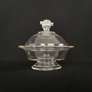 RAR - Antike Hand und Bar gedeckte Fußschale Comport oder Butterdose von Bryce, Walker & Co. (OMN) Nr. 90 c1881 • AKA: Hand und Bar