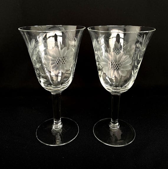 2 große Hugos Cornflower Etched Flared Rim 9oz Weingläser - Vintage Barware