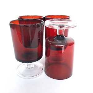 4 Vintage Cavalier Ruby Red Glass 3oz Liqueur Glasses  by Luminarc of France