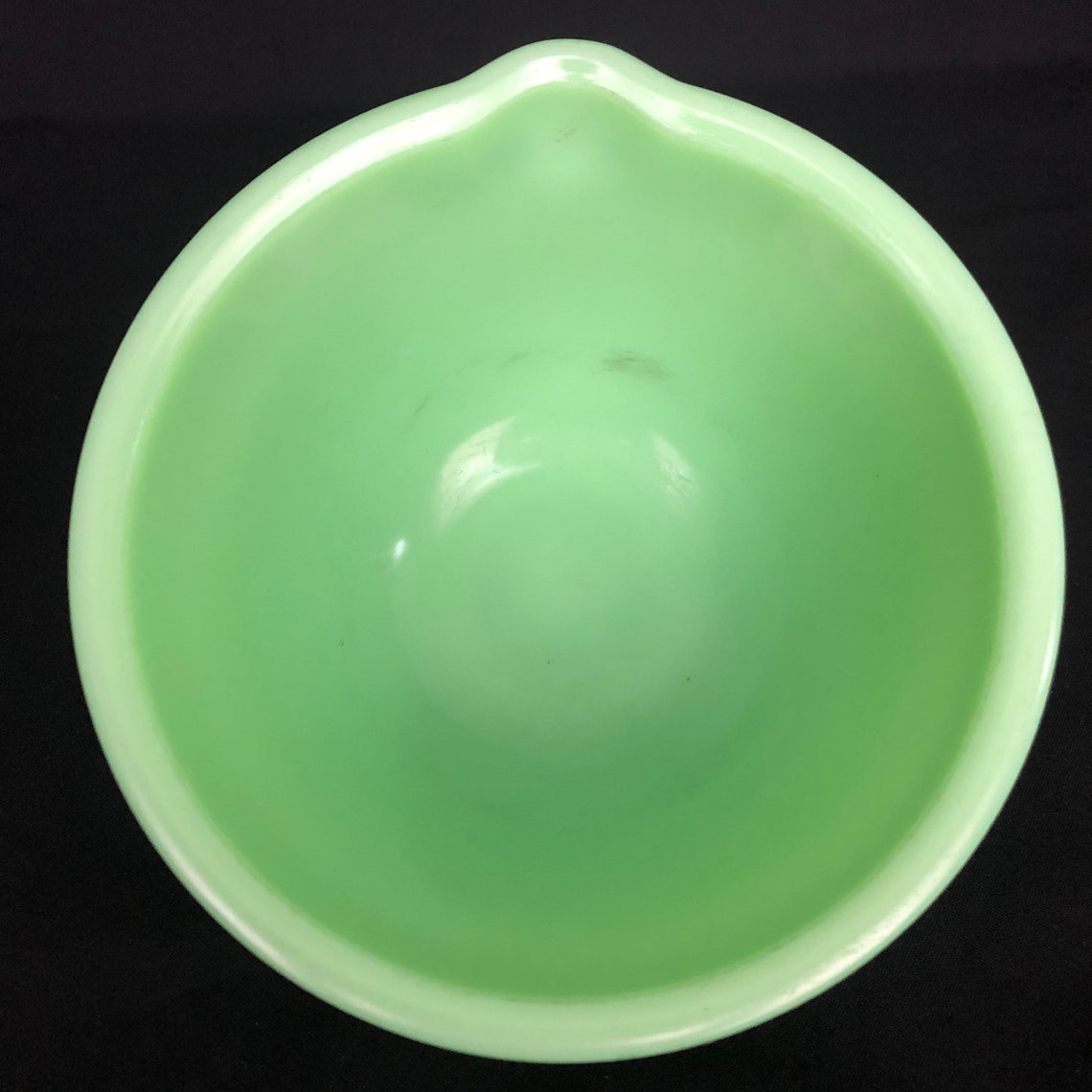 Vintage Jadeite Uranium Thick Glass Mixing Bowl With Spout Etsy