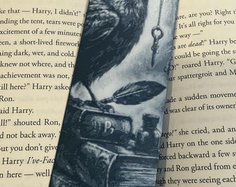 Gothic Raven Bookmark – Raised Textured 3D Printed Dark Academia Literary Art Gift for Readers