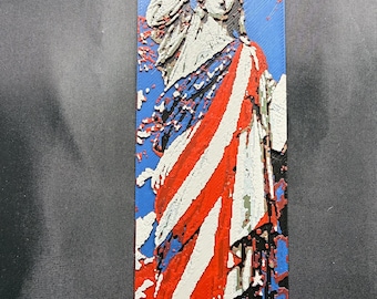 Statue of Liberty Bookmark – Raised Textured 3D Printed Patriotic Art, Full Color New York Landmark Gift for Readers