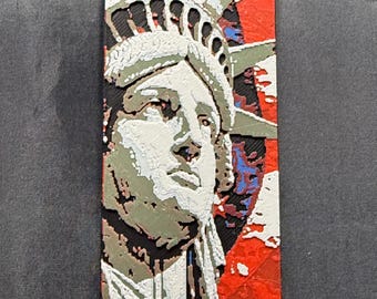 Statue of Liberty Bookmark – Full Color Raised Textured 3D Printed Patriotic Art, New York Landmark Gift for Readers