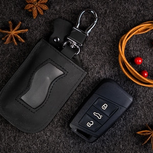 Fathers Day Gift Custom Leather Car key cover,Genuine leather gifts,Car Key Case,Leather Key Pouch Handwriting Gift for him,Gift for Grandpa