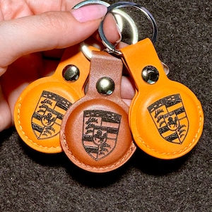 Personalized AirTag Holder Customized leather Airtag case Keychain handwriting AirTag Holder Customized Airtag, Initial Airtag Holder