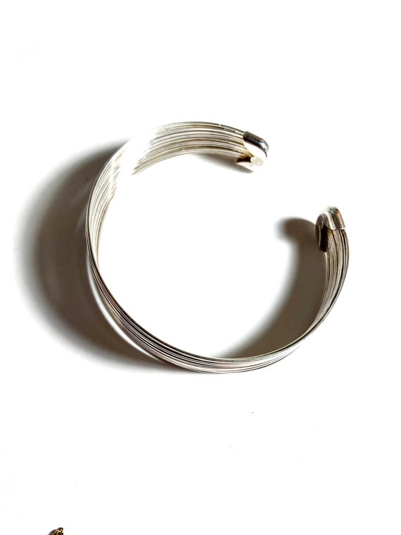 Vintage solid sterling silver wire cuff bracelet. - image 5