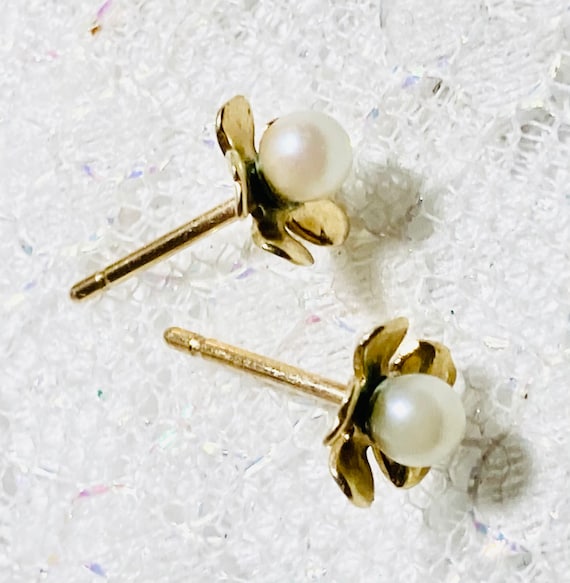 14k solid gold & pearl flower blossom earrings. E… - image 7