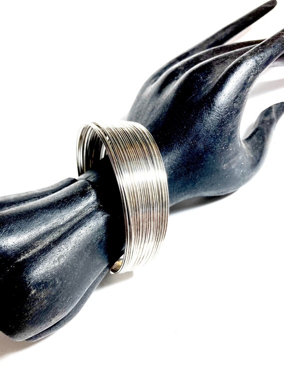 Vintage solid sterling silver wire cuff bracelet. - image 1