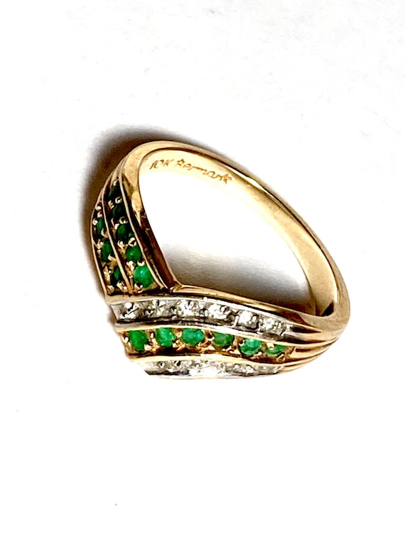 10k columbian emerald & diamond ring in 10k solid 