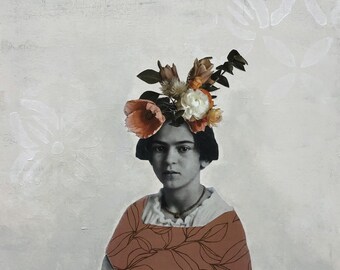 Oeuvre originale Frida Kahlo jeune art mural peinture acrylique photo fleurs artiste peintre Frida