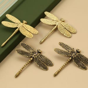 Antique brass Dragonfly Knob Handle, Animal Wardrobe Knob Drawer Handle Knob, insect Handle Knob, Dresser Knob handle, Furniture Handle Pull