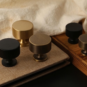 Antique Brass Drawer Knobs pulls Handles, Gold Cabinet pull handle Dresser knob pull, Kitchen Wardrobe handle knob Cupboard pulls Home deco