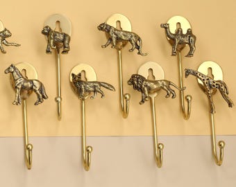 Dschungeltiere Kleidung Messinghaken, handgemachte Vintage Messing Handtuchhaken, individuell gravierte Messingmantel Schlüssel Haken, Vintage dekorative Wandhaken