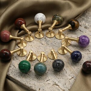 Kleurrijke edelsteen messing kastladeknoppen handgrepen natuurlijk kristal kasthanger knoppen trekt Boho vintage kastknoppen trekken Villa Decor