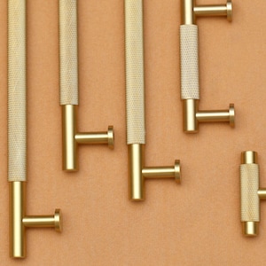 Modern Knurled Drawer Handles Pulls, Brass Gold Drawer Knobs Pulls Handles, wardrobe long pulls, Cabinet Pull handles, Furniture Hardware