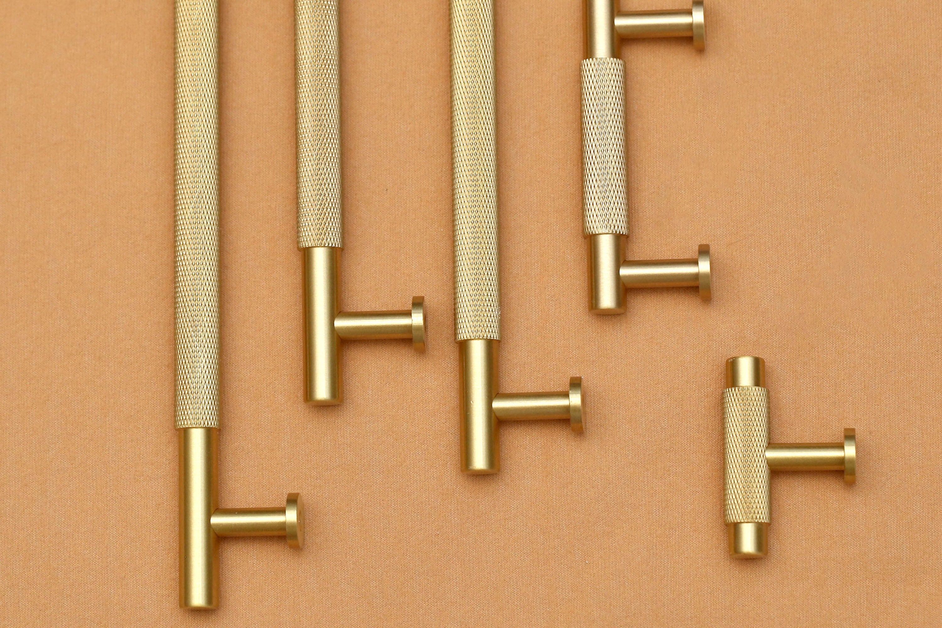 Gerändelte Schubladengriffe aus massivem Messing, Messing-Goldschrankknöpfe, Ziehgriffe, Garderobe lange Griffe, Dresser Pull Griffe, Schrankbeschläge