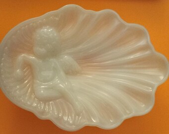 Vintage Avon Milk Glass Angel dish for trinkets or soap, etc.
