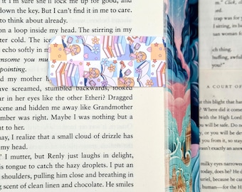 lizzie magnetic bookmark | mcguire bookmark | bookish gift | trendy bookmark | aesthetic | y2k