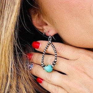 Navajo Pearls Earrings, Genuine Turquoise Earrings, Western Earrings, Turquoise Earrings, Cowgirl Earrings, Sterling Silver Earrings, Boho