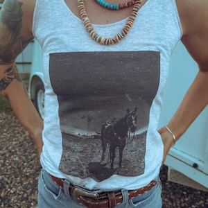 Western Graphic Tank Top, Horse tank Top, Cowgirl Tank Top, Western shirt, Cowgirl Shirt, Desert Tee, Ranch Tee, Western Grunge Tee,