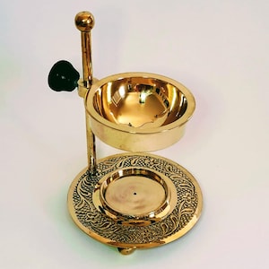 Brass Aromatherapy Oil Burner for Yoga Meditation Essential Oil Diffuser New Home Gift Spa Decor Tea Light Candle Incense Holder for Bakhoor