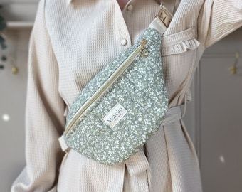 Floral khaki quilted fanny pack