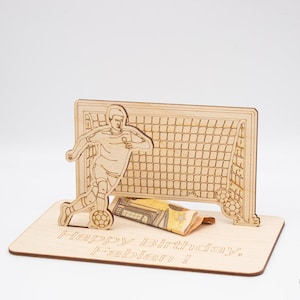 Geldgeschenk für Fussballfan - aus Holz personalisiert
