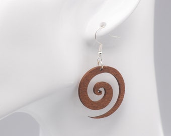 Elegante Holz Hängeohrringe spiralförmig