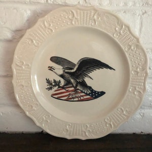 Delano Studios Setauket NY Bald Eagle American Flag Hand-colored 10” Plate 1961
