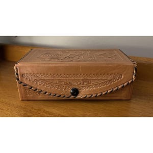 House of Oppenheim - Etsy display picture 2