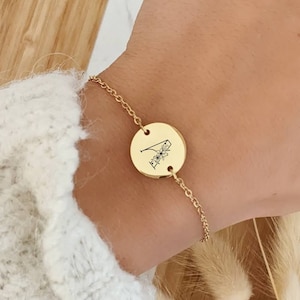 Bracelet with medal to engrave in steel with its floral letter • Personalized bracelet, Birth gift, Mom gift, Valentine's Day