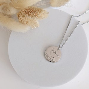 Collier personnalisable double médaille en acier inoxydable Collier personnalisé pour maman, mamie, marraine, cadeau naissance... image 3