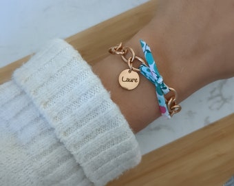 Bracelet personnalisé avec cordon liberty et chaine, médaille à graver et grand fermoir • Bracelet prénom, Cadeau naissance, cadeau maman