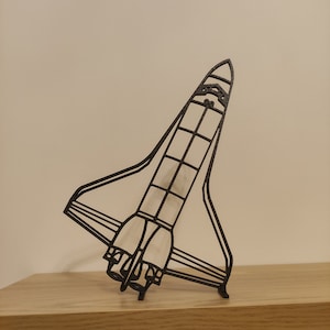 Space Shuttle | Line Style Sculpture (made of plastic) | Home Decoration / Decor | Wall Art | Gift