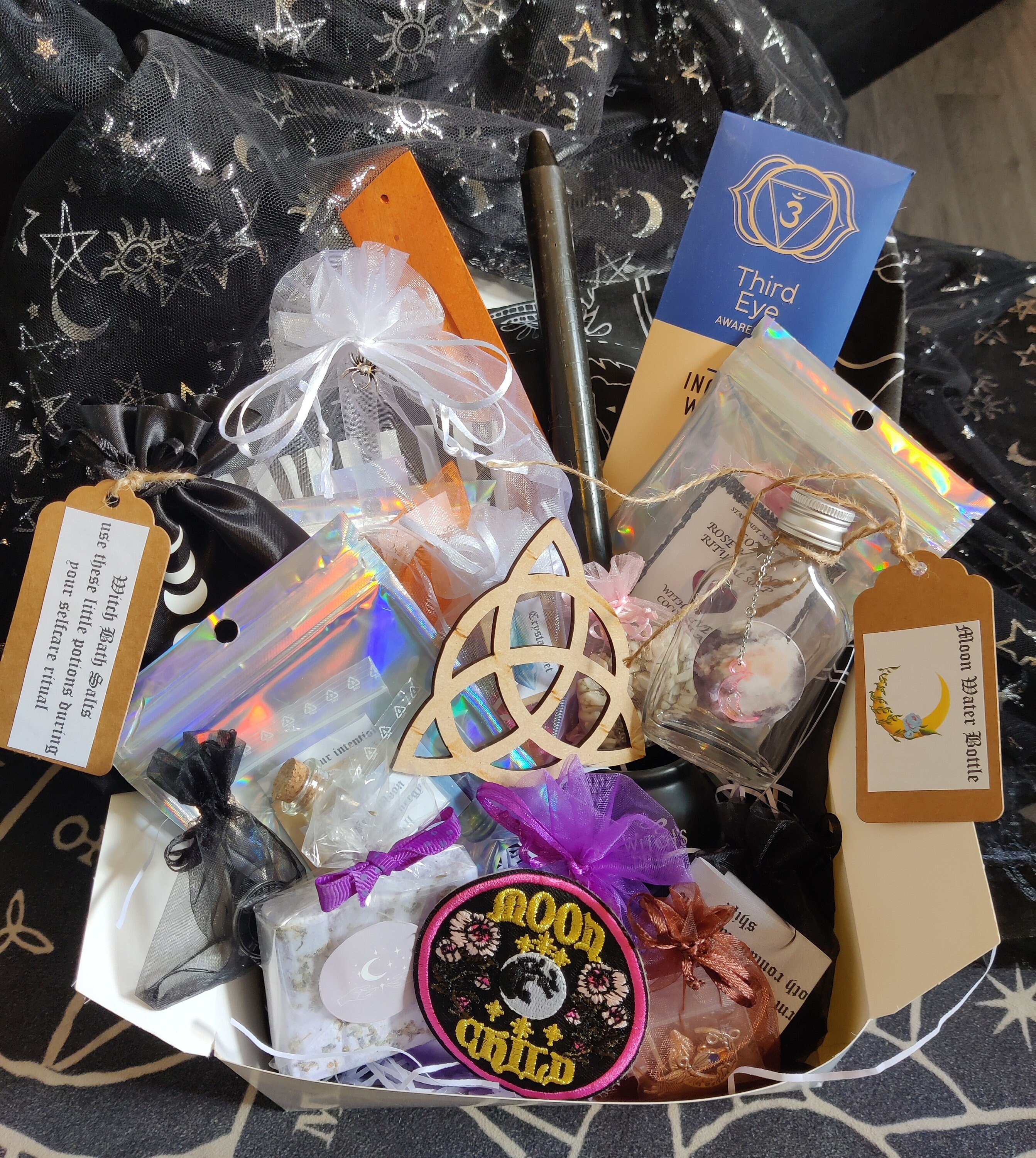 Mistery Witchy Box-witch box-crystals box-witch box tools-witch myste…