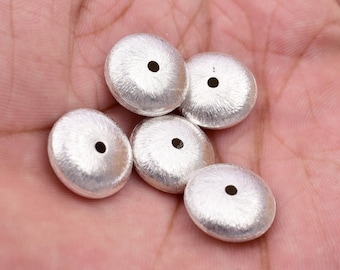 12 mm Versilberte Saucer-Perlen - Spacer aus gebürstetem Metall, 5er Set