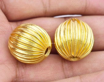 20mm-2pc Perles d’or Perles de boule ondulée plaquées or véritable pour la fabrication de bijoux, grandes perles, entretoise brillante, résultats et fournitures faits à la main