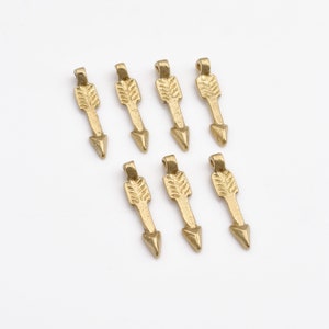 23mm - 20pcs Raw Brass Arrow Charms, Tribal Arrow Pendants, Boho Charms Pendants For Jewelry Makings And Macrame