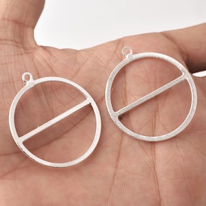 Verzilverde grote oorbelverbindingsstukken/ grote cirkel hangend/ grote geometrische ringen, 4 stuks - 34 mm oorbellen voor het maken van sieraden.