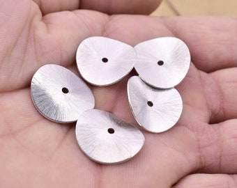 20mm Silver Plated Wavy Disc Beads – Brushed Copper Spacers, 5pc