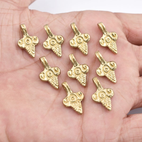 19mm - 14pcs Charmes en laiton brut, Pendentifs en laiton, Pendentifs Boho Charms pour la fabrication de bijoux et macramé