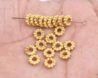 Perline distanziatrici a forma di margherita dorata da 8 mm - 20 pezzi, perline Heishi a forma di fiore per la creazione di gioielli, foro da 3 mm