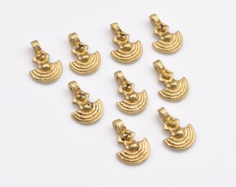 16mm - 12pcs Charmes géométriques tribaux en laiton brut, Pendentifs tribaux, Charmes Boho, Pendentifs Boho pour la fabrication de bijoux et de macramé