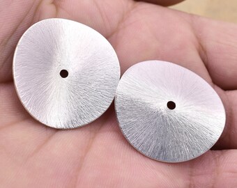 Large Silver Plated Wavy Disc Spacers – 32mm Brushed Heishi Beads (2pc)