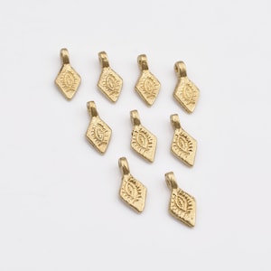 20 Raw Brass Tribal Charms – Boho Jewelry Pendants (17mm)