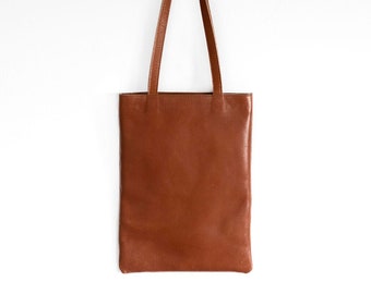 Tote bag aesthetic - leather tote bags for women - Slim tote bag - Computer tote bag - slow fashion -