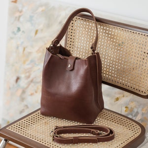 Full grain leather bag. Shoulder bag. Crossbody leather bag. Leather tote bag.