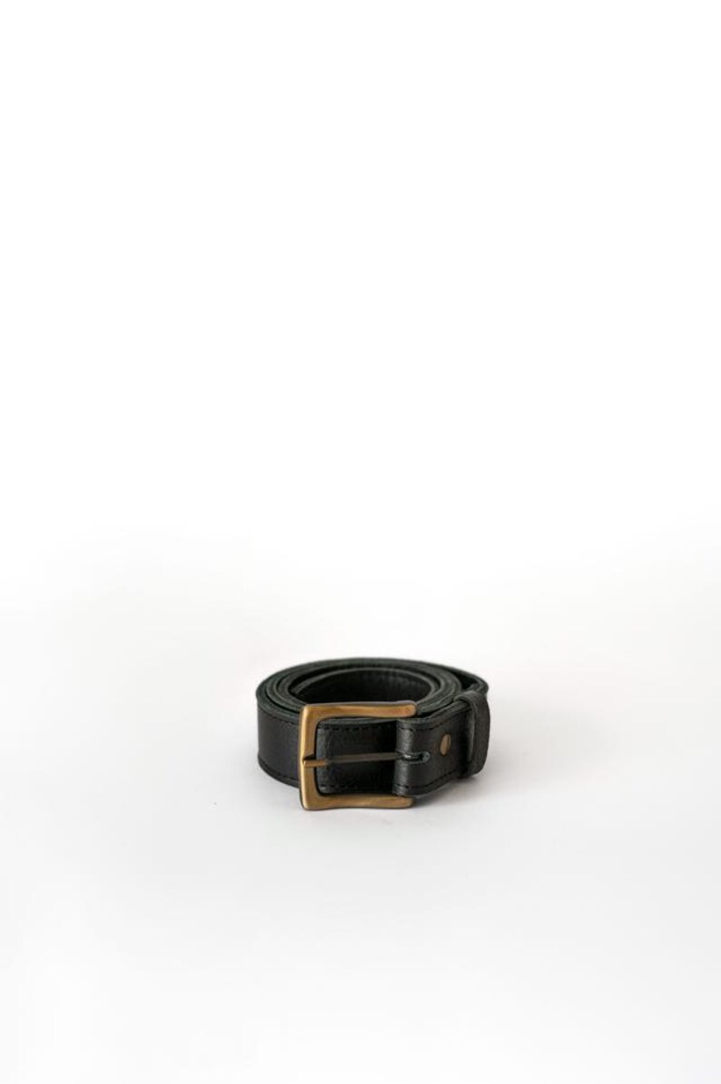 Leather Belt - Leather Men Belt - Classic Leather Belt 35mm - Leather Women  Belt - Metal Buckle Leather Belt - A black leather belt with a brass buckle