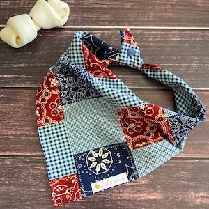Red and Blue Patchwork Dog Bandana, Red and Blue Dog Scarf, Patchwork Dog Bandana, Patchwork Dog Scarf, Patriotic Dog Scarf, Country Dog